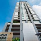 Condo Diamond Ratchada, near Huai Khwang MRT.