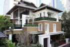 RENT Single House with Private pool 680 sq.M. Near BTS Asoke station