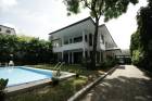 House in Ekkamai soi 4 with swimmingpool 