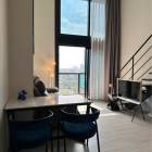 ให้เช่า คอนโด Double Height Loft Style 2 ชั้น The Lofts Silom 46 ตรม. กระจกเต็มพื้นถึงเพดาน (กระจก 2 ชั้น)