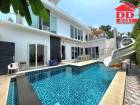 พูลวิลล่า จอมเทียน พัทยา ปาล์ม โอเอซิส Pool Villa Jomtien Pattaya